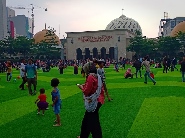 Masjid Terbesar di Bandung