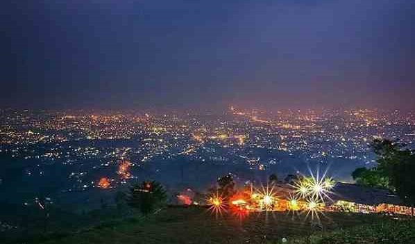 Ngabuburit di Bandung