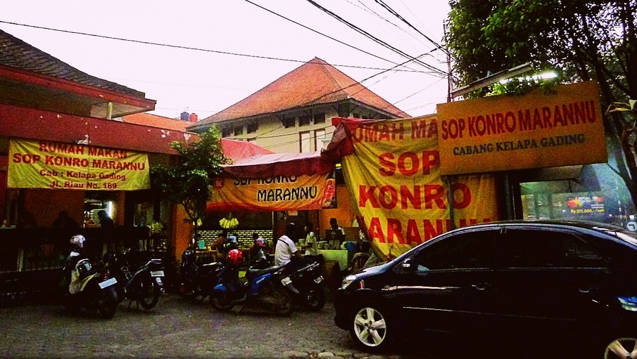 kuliner jalan riau bandung