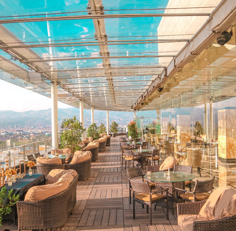 7 Rekomendasi Restoran Fine Dining Bandung yang Bisa Dicoba! Bolu Susu Lembang